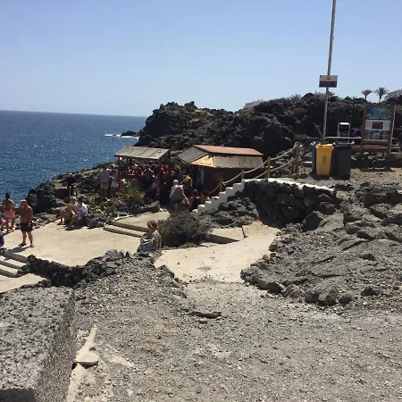 Balcon Mar Larisa 公寓 *